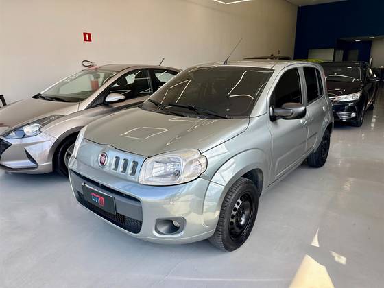 FIAT UNO 1.0 EVO VIVACE 8V FLEX 4P MANUAL